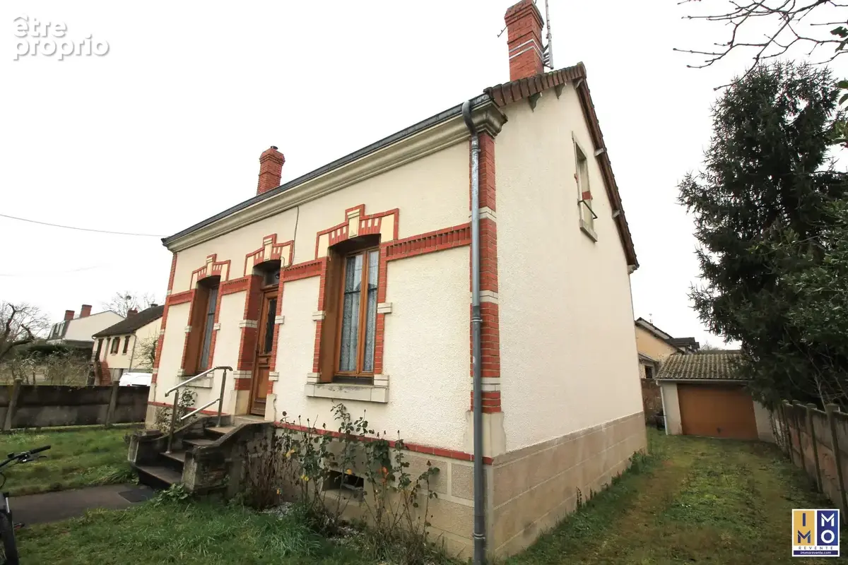 Photo Maison à Vierzon au prix de N/C