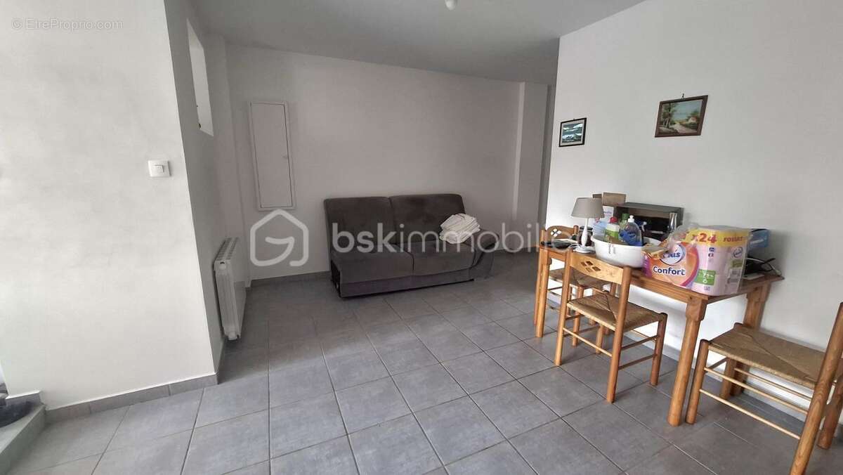 Appartement à MEREVILLE