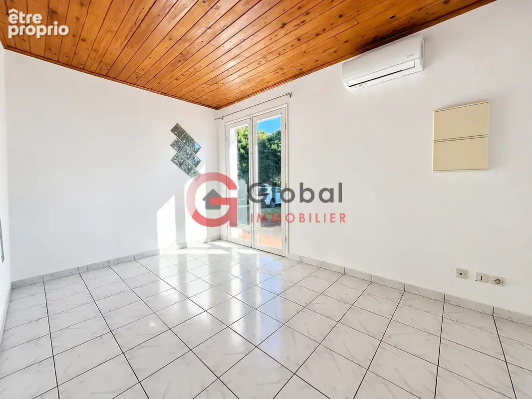 Maison 5 pièces avec grand jardin à la Rivière Saint-Louis - photo 8