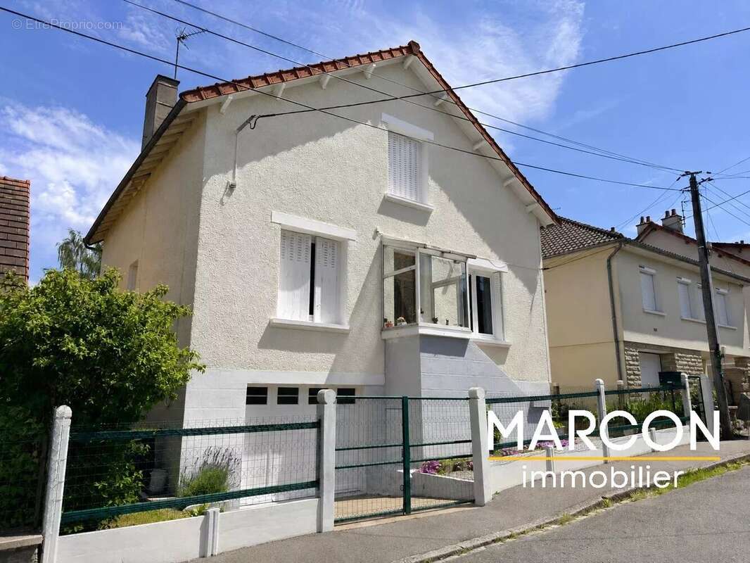 Maison à GUERET