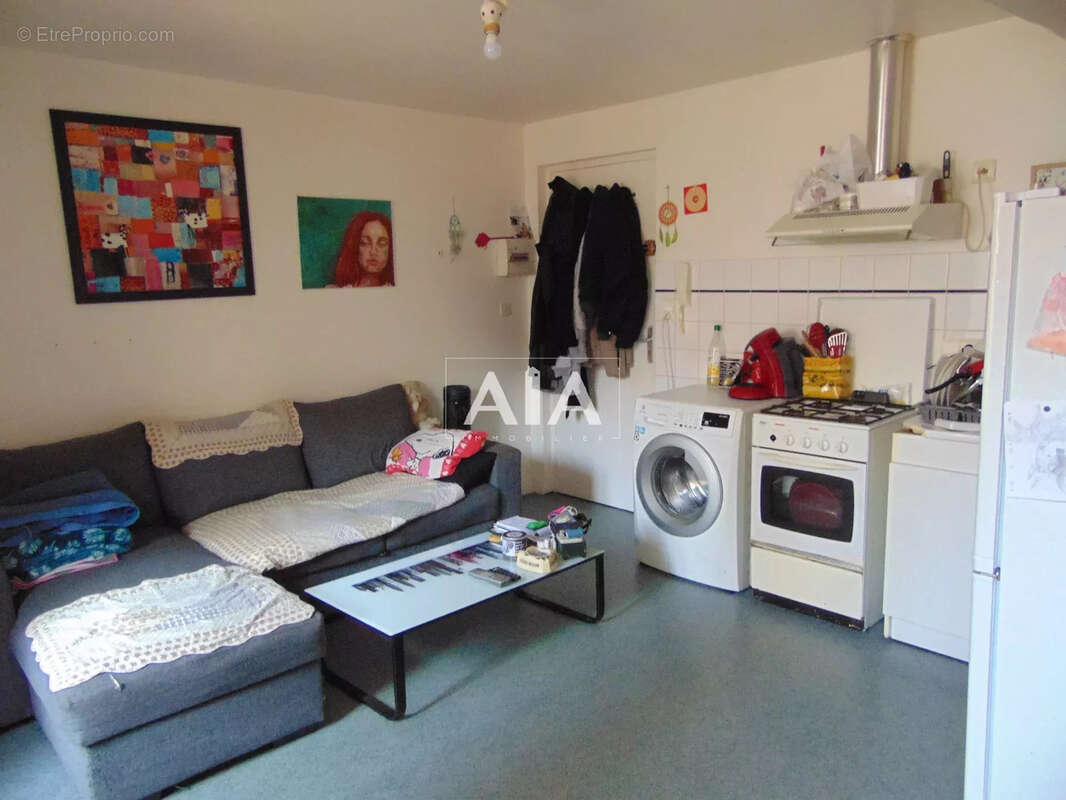 Immeuble appartements + commerce - photo 12