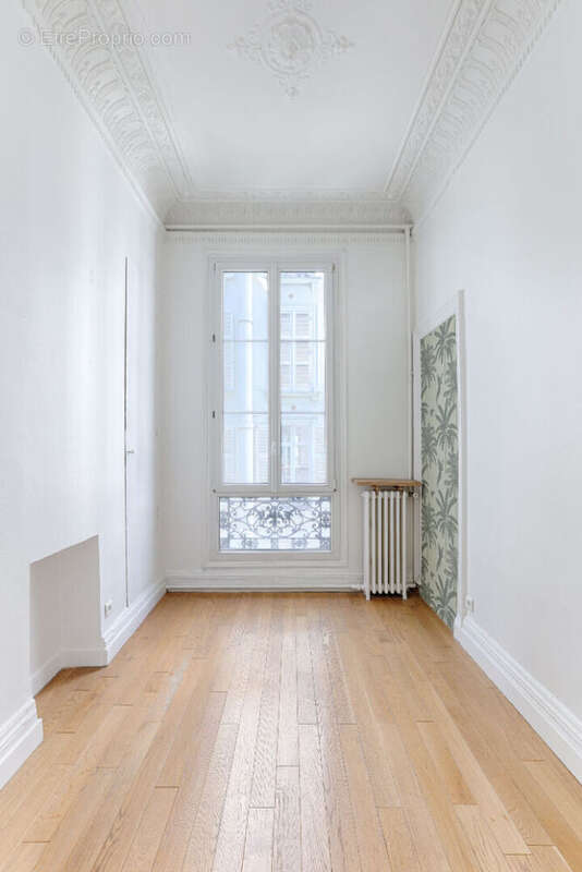 Appartement à PARIS-9E