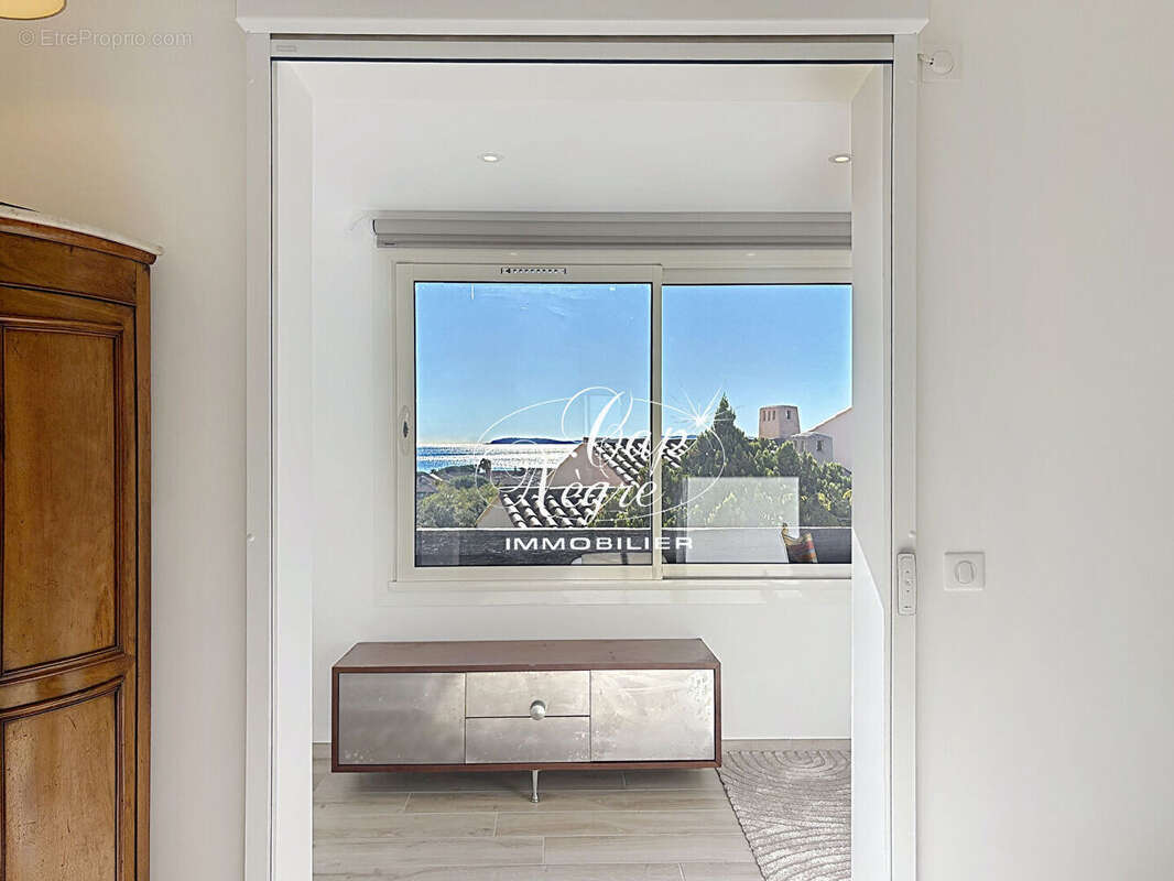 Appartement à LE LAVANDOU