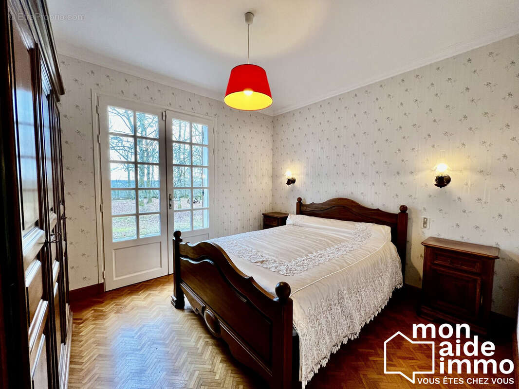 Maison à MONTPON-MENESTEROL