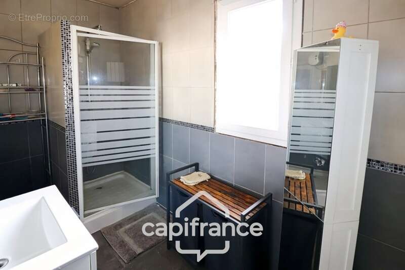 Maison à LA CADIERE-D'AZUR