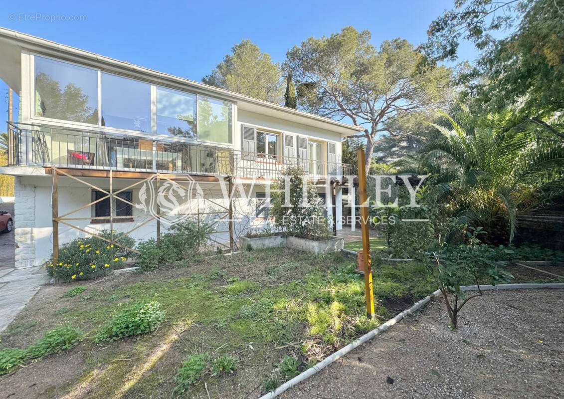 Maison à SAINT-RAPHAEL