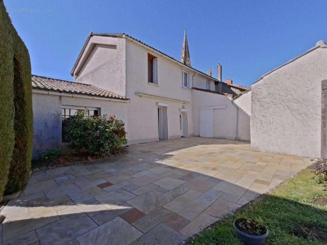 Maison à LE FUILET