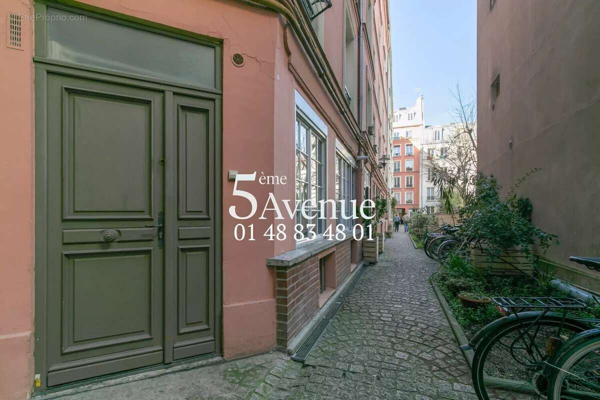 Appartement à PARIS-11E