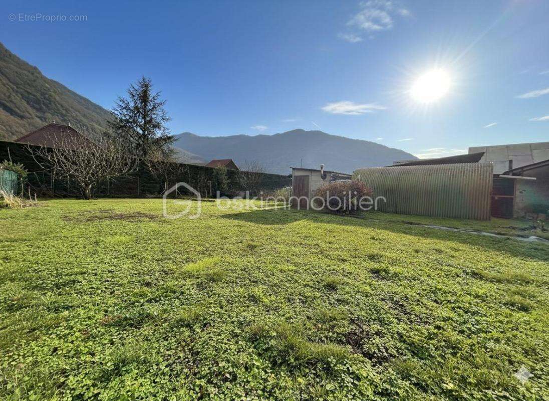 Maison de village T5 de 105 m² à rénover – Séchilienne - photo 3