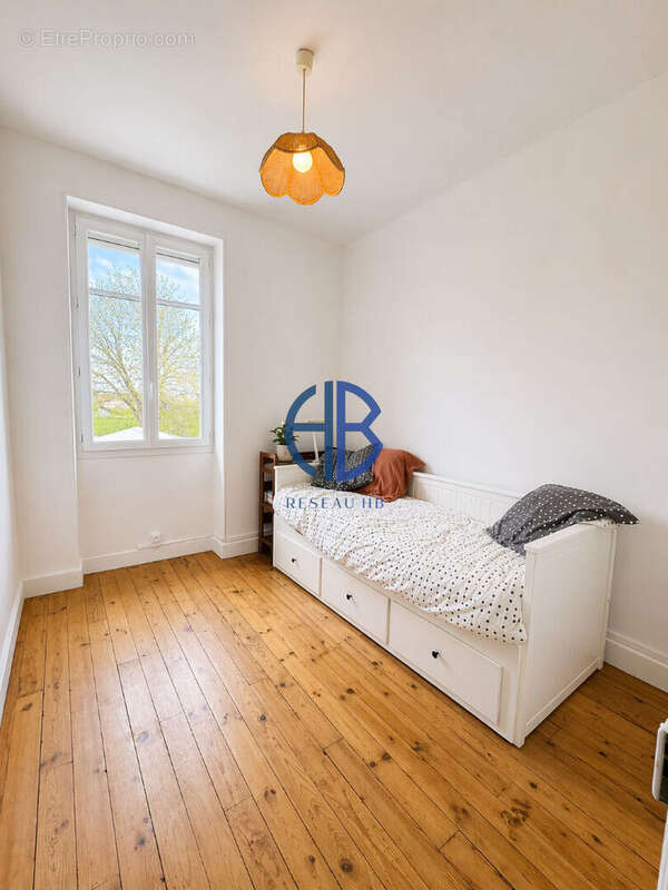 Maison à LA TOUR-DU-PIN