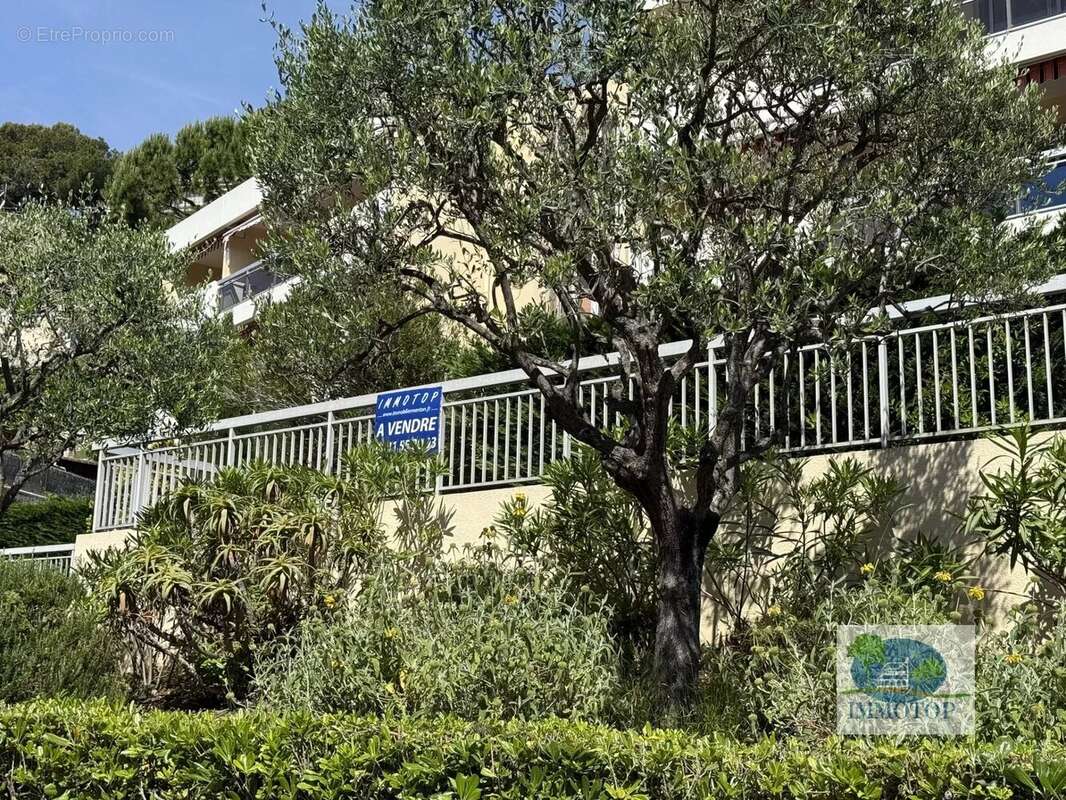 Appartement à ROQUEBRUNE-CAP-MARTIN