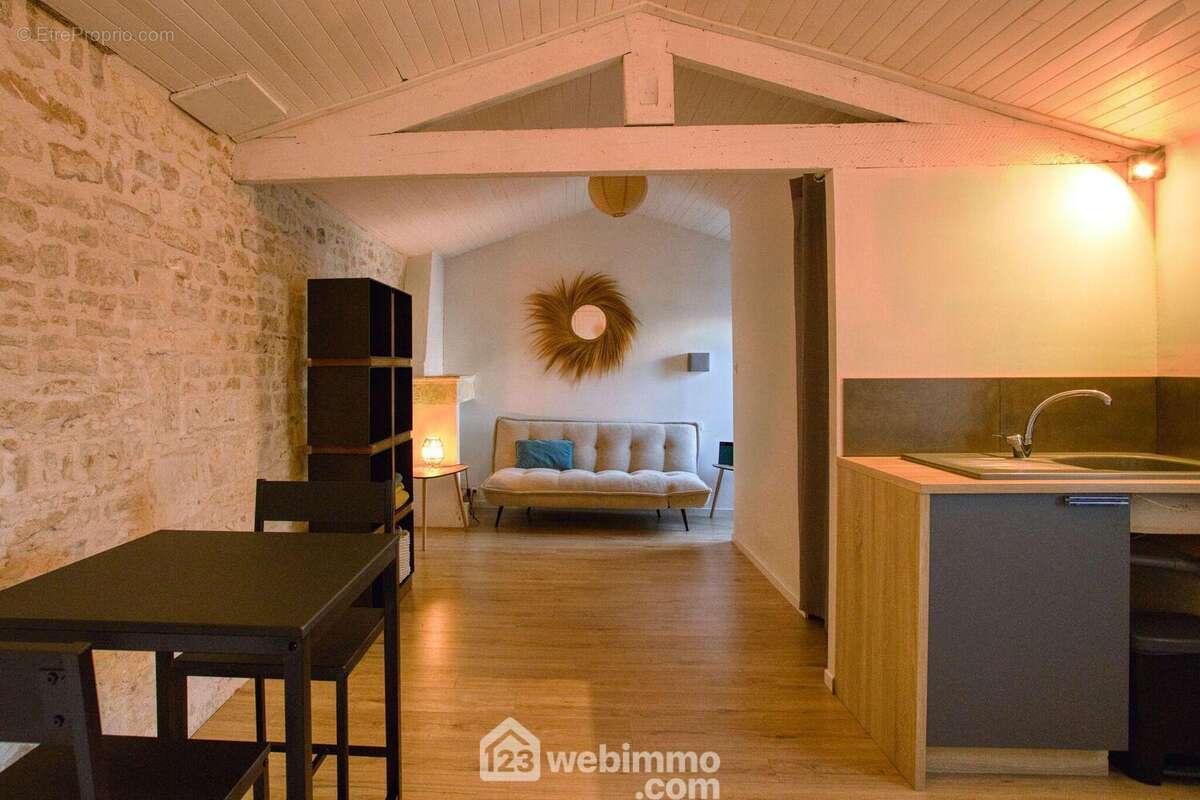 Maison à LA ROCHELLE