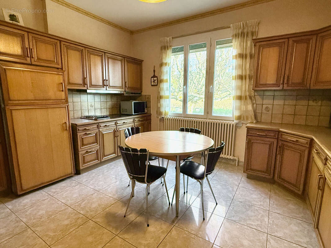 Maison à SUZE-LA-ROUSSE