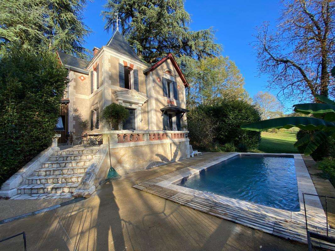 Maison à SAINTE-ALVERE