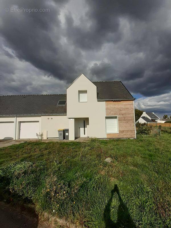 Maison à MERLEVENEZ