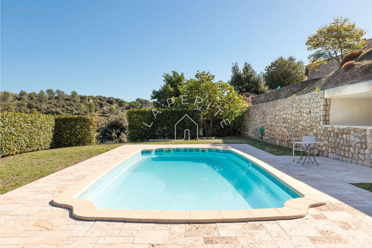 Maison à PEYMEINADE