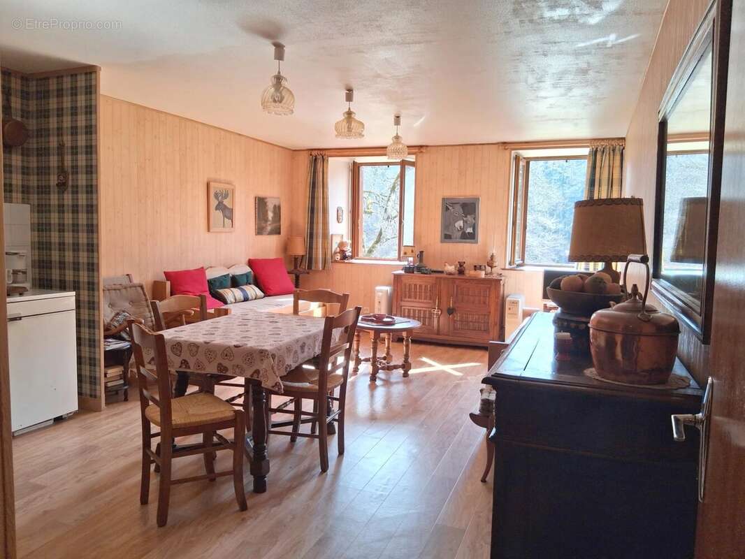 Appartement à MORBIER