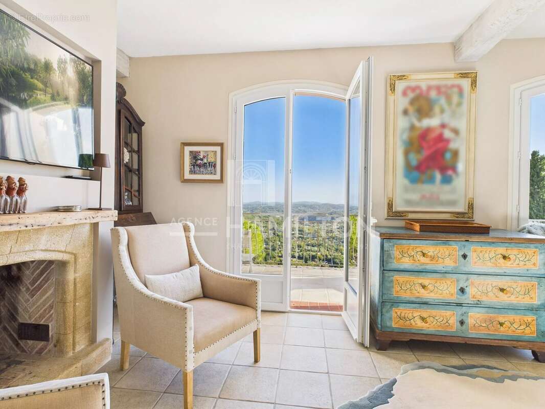 Maison à GRASSE