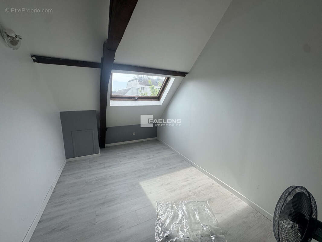 Appartement à LEZENNES