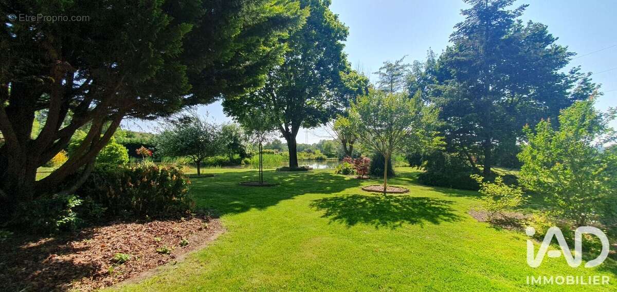 Photo 3 - Maison à ECOUFLANT