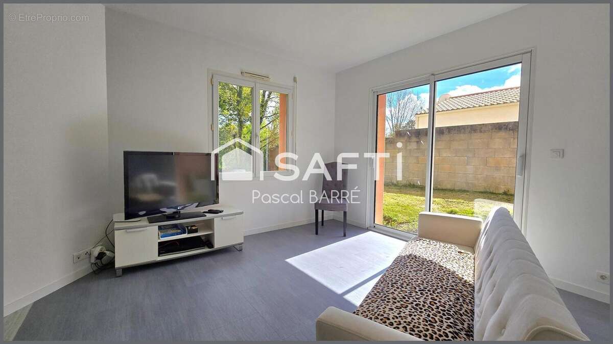 Photo 2 - Maison à SAINT-GEORGES-DE-POINTINDOUX