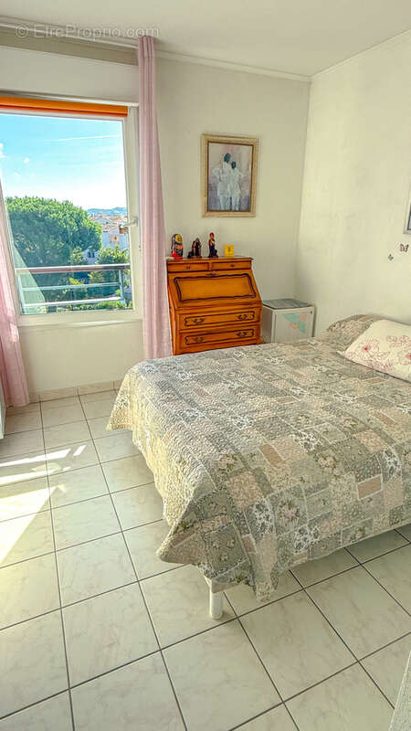 Appartement à FREJUS