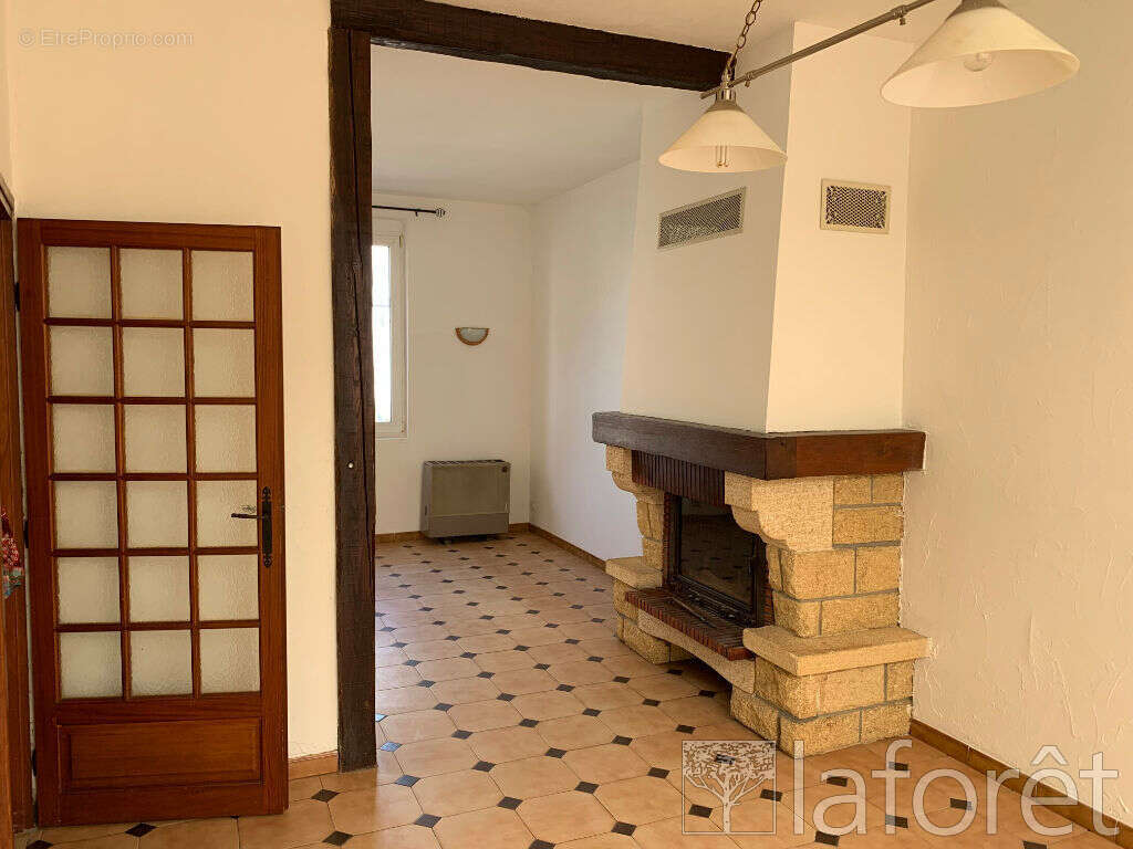 Maison à SAINT-QUENTIN