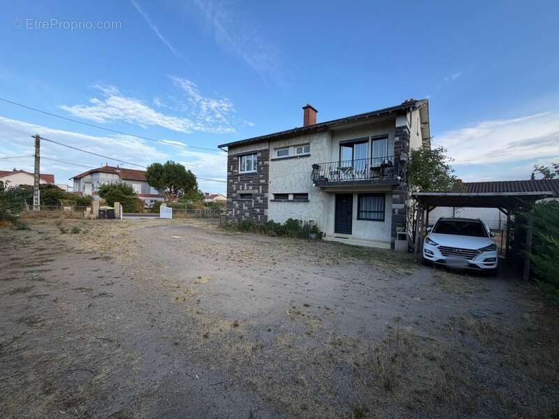 Maison à vendre 7 pièces LEZOUX (63) - photo 8