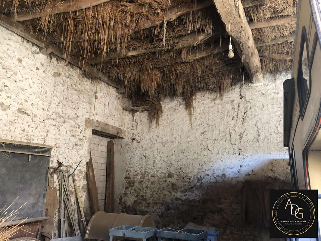 Maison à PLESSIS-SAINT-BENOIST