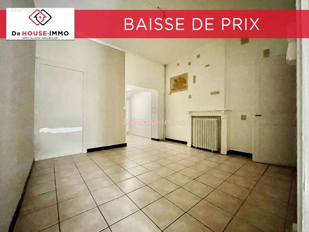Maison à QUIEVRECHAIN