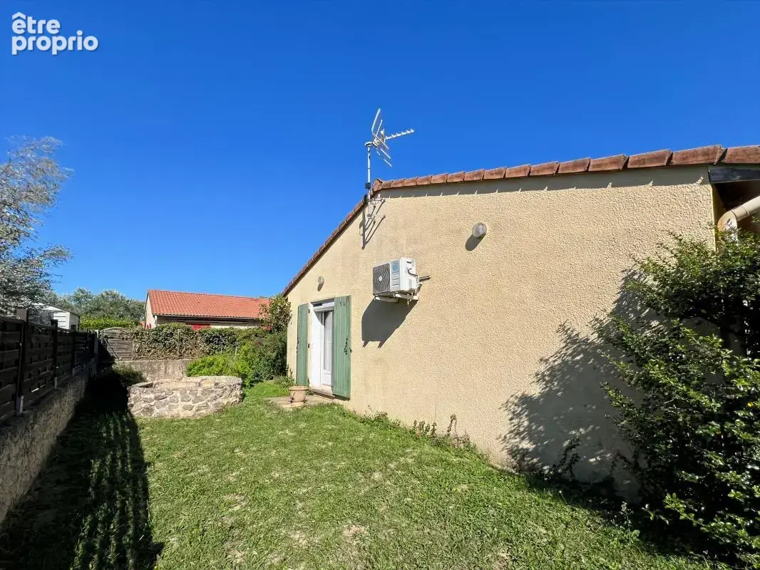 LIVRON - Maison de plain-pied 4 chambres – Calme et proximité des commodités - photo 12