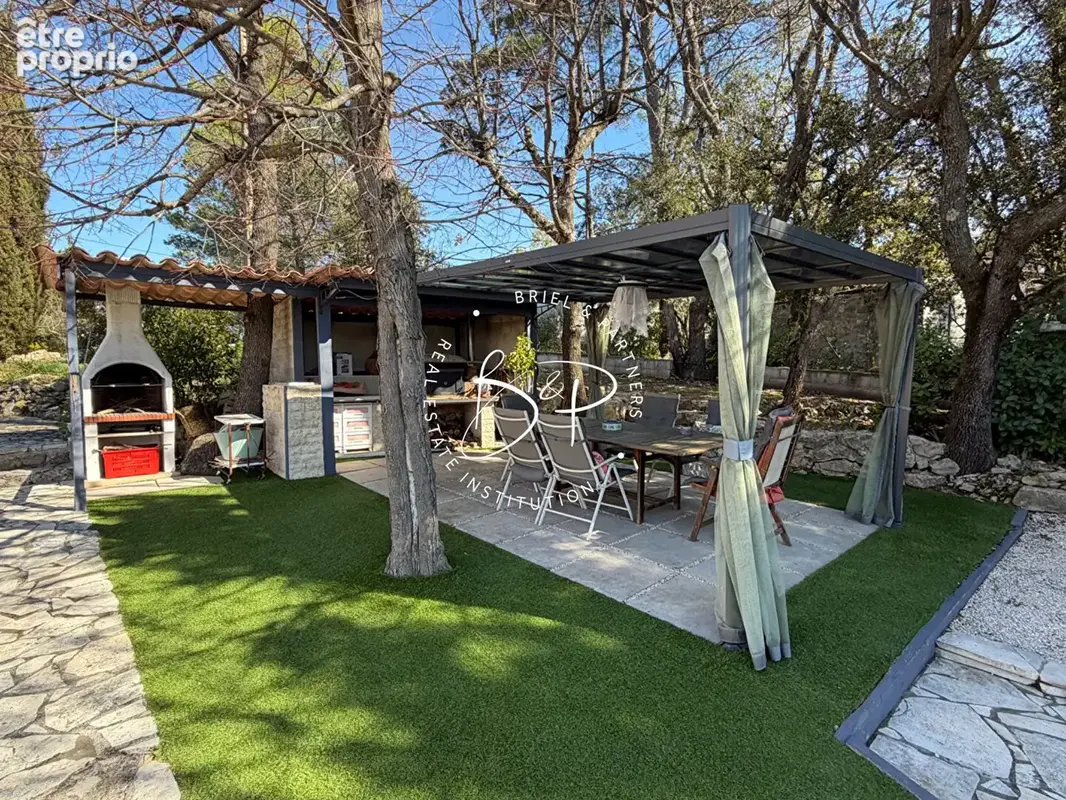 Villa de charme avec piscine et oliviers -sur terrain dominant. - photo 13