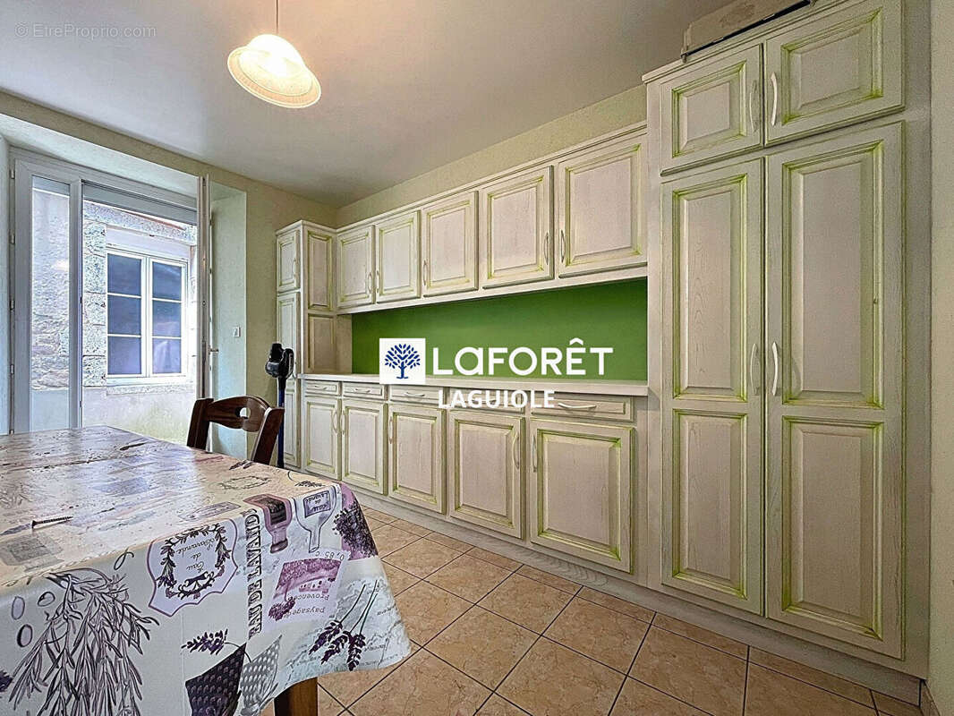 Maison à SAINT-AMANS-DES-COTS