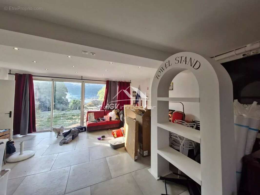 Maison à SAINT-FLORENT-SUR-AUZONNET