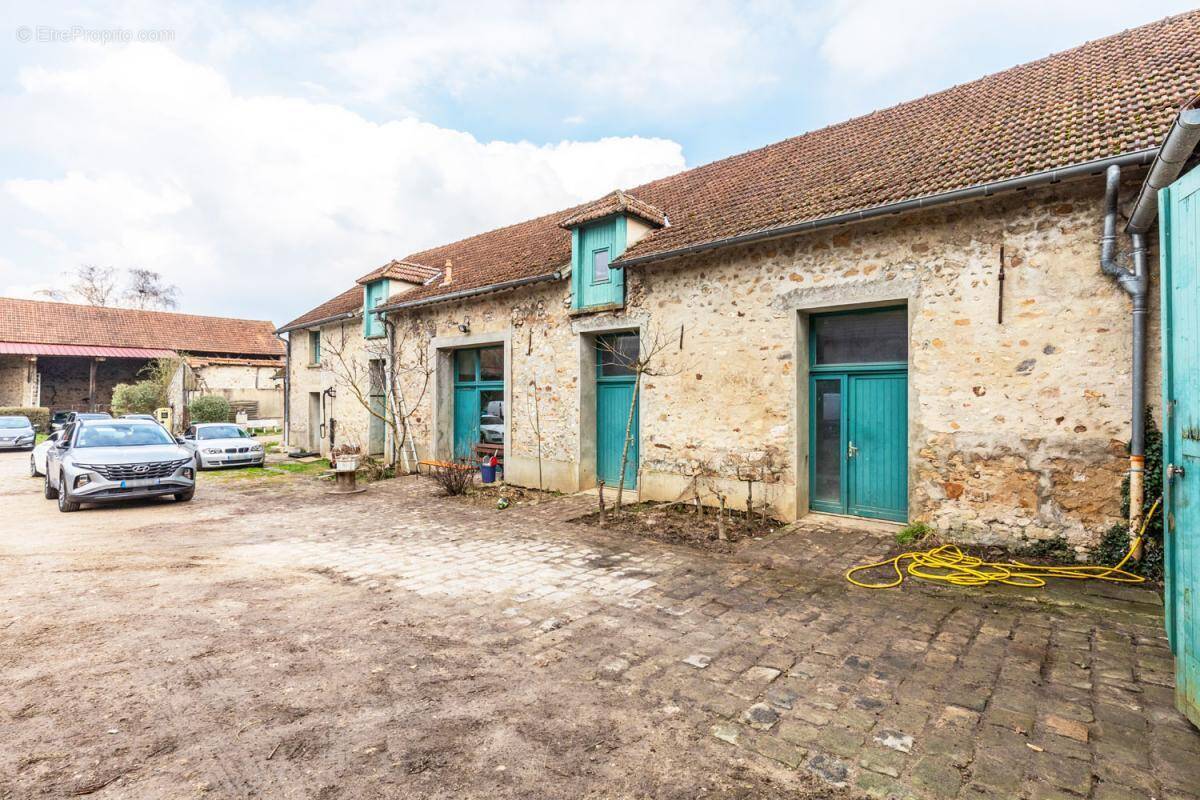 Appartement à CHAMPCUEIL