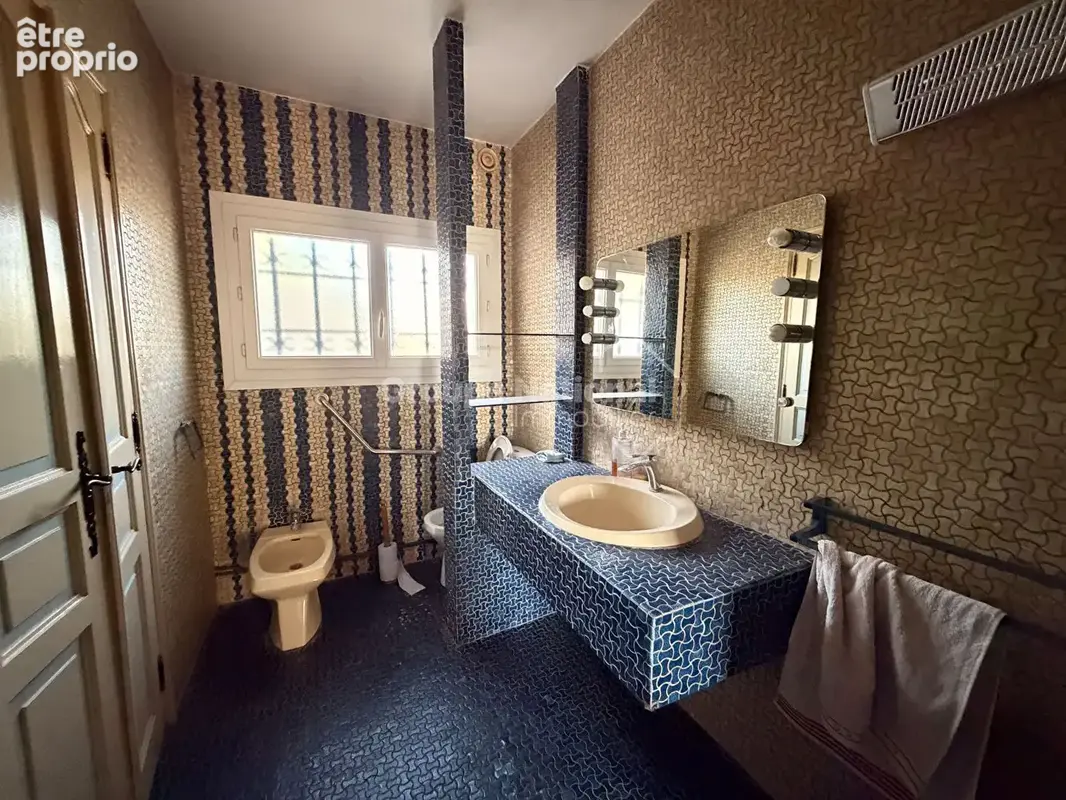 Villa 7pièces avec piscine - TARASCON - photo 7