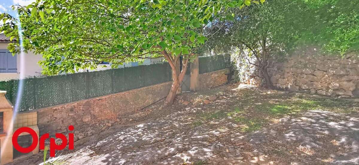 Maison à LA CADIERE-D&#039;AZUR