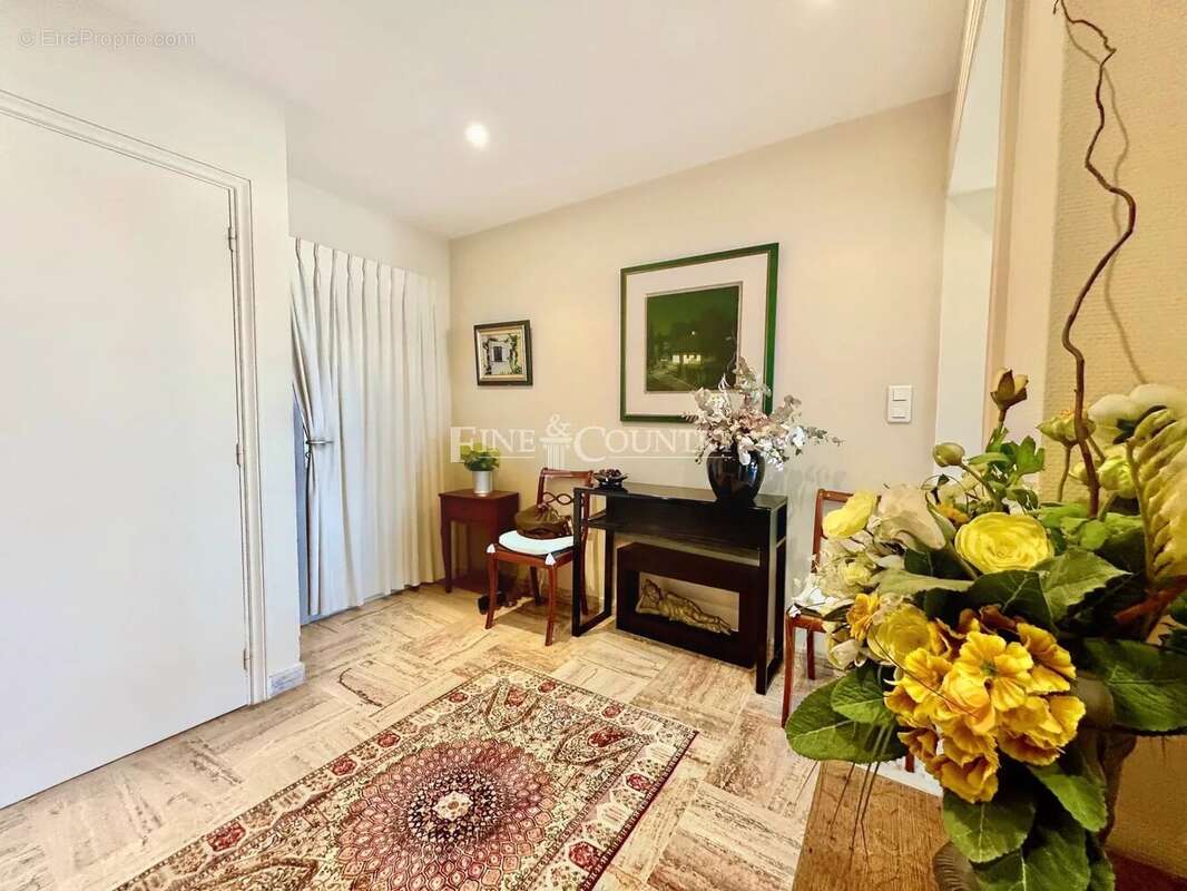 Appartement à LE CANNET