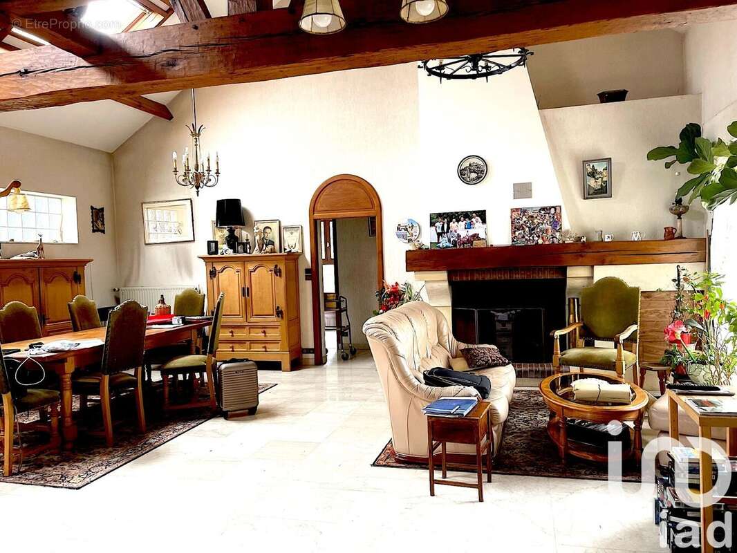 Photo 3 - Maison à COURTENAY