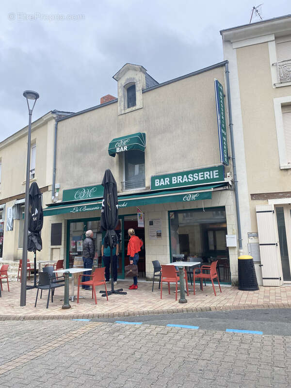 Appartement à LOUERRE