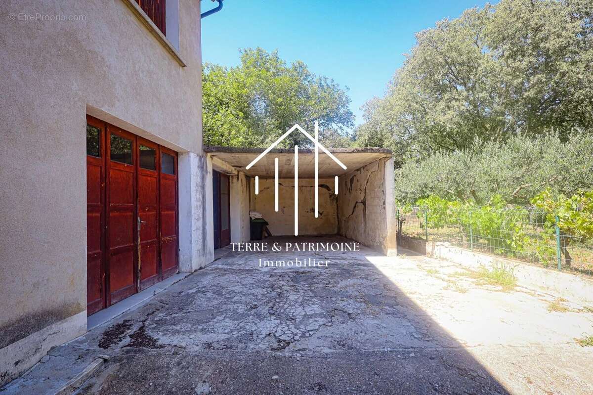 Maison de 1965 avec terrain attenant - photo 12