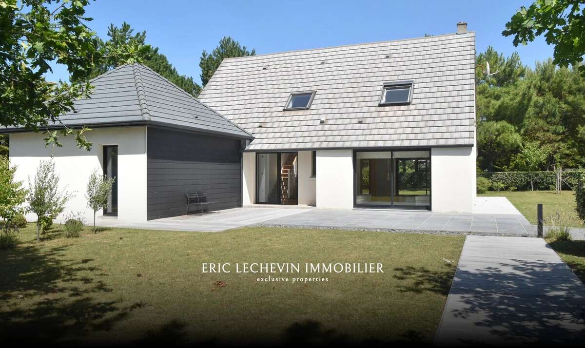 Maison à CUCQ