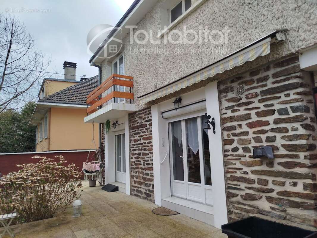 Maison à CHARLEVILLE-MEZIERES
