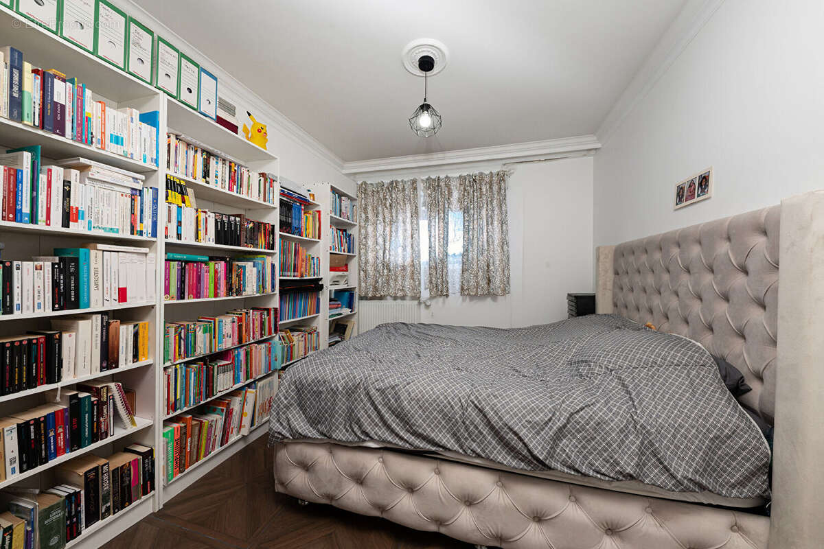 Appartement à VAIRES-SUR-MARNE