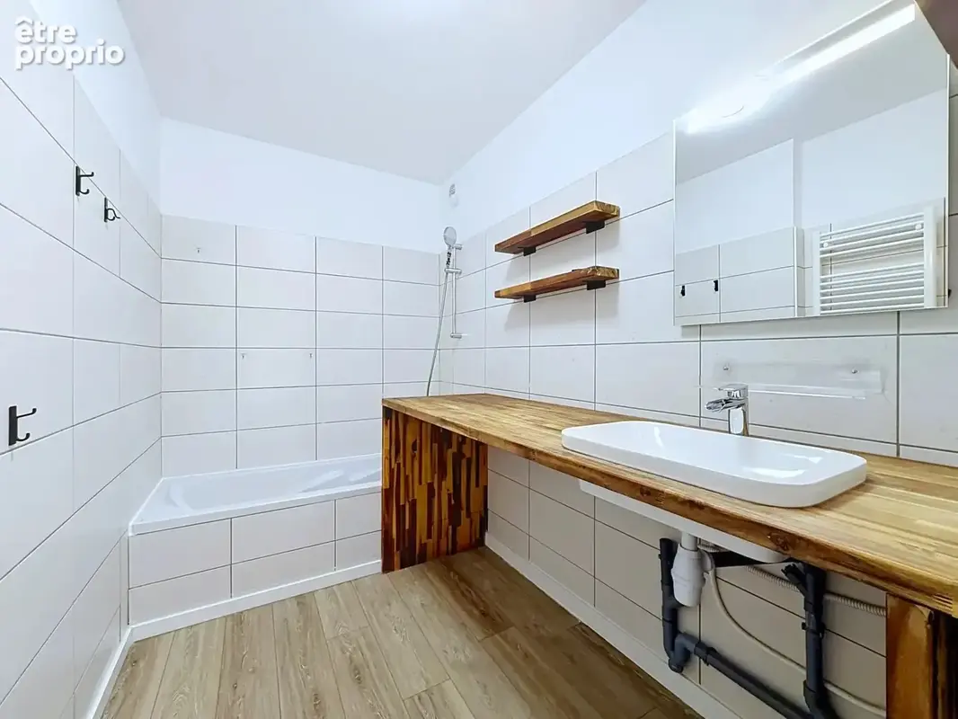 Appartement 4 pièces en dernier étage avec terrasse et double garage - photo 11