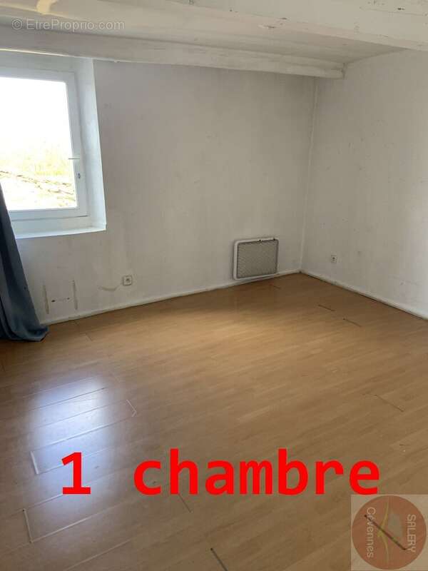 Maison à LEZAN