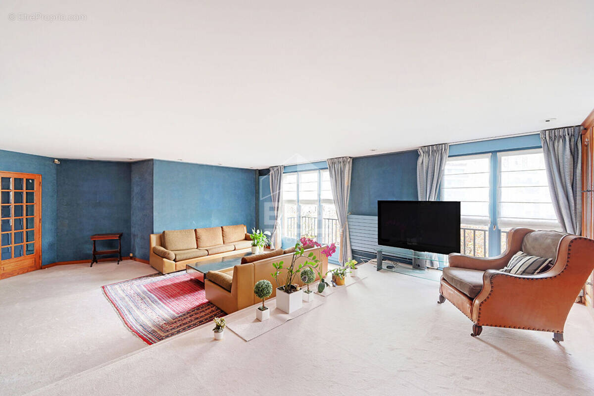 Appartement à PARIS-12E