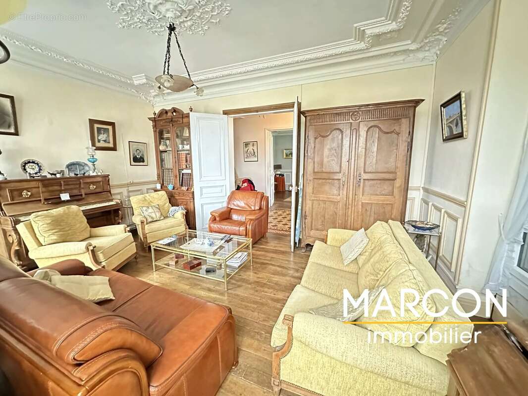 Maison à AUBUSSON