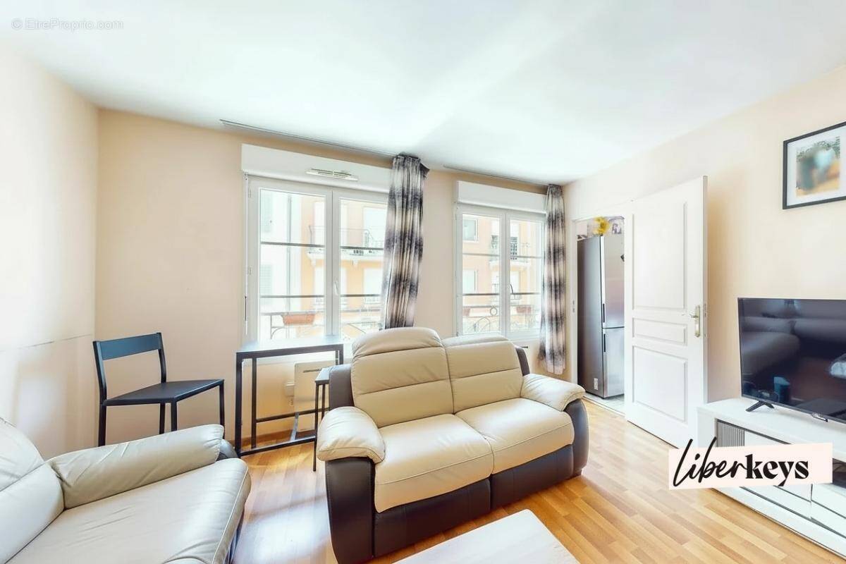 Appartement à CORBEIL-ESSONNES