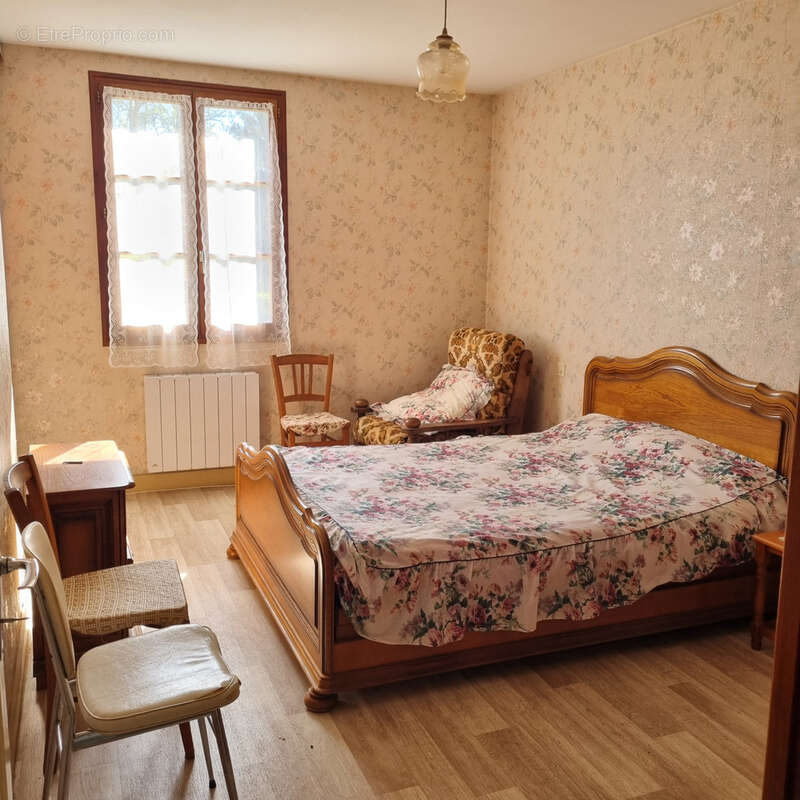 Maison de campagne sur 9 778 m2 de terrain ! - photo 8